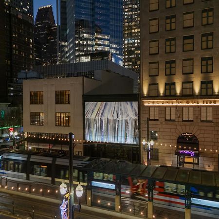 Moxy Houston Downtown Hotel Exterior foto