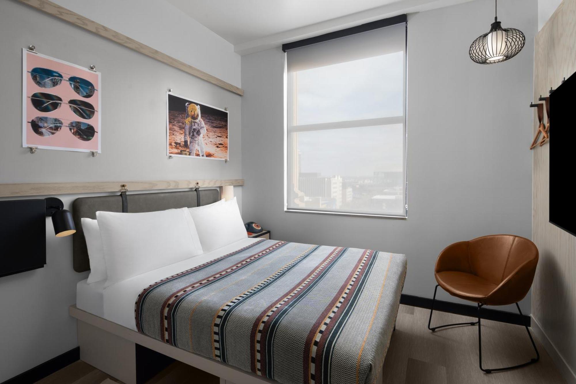 Moxy Houston Downtown Hotel Exterior foto