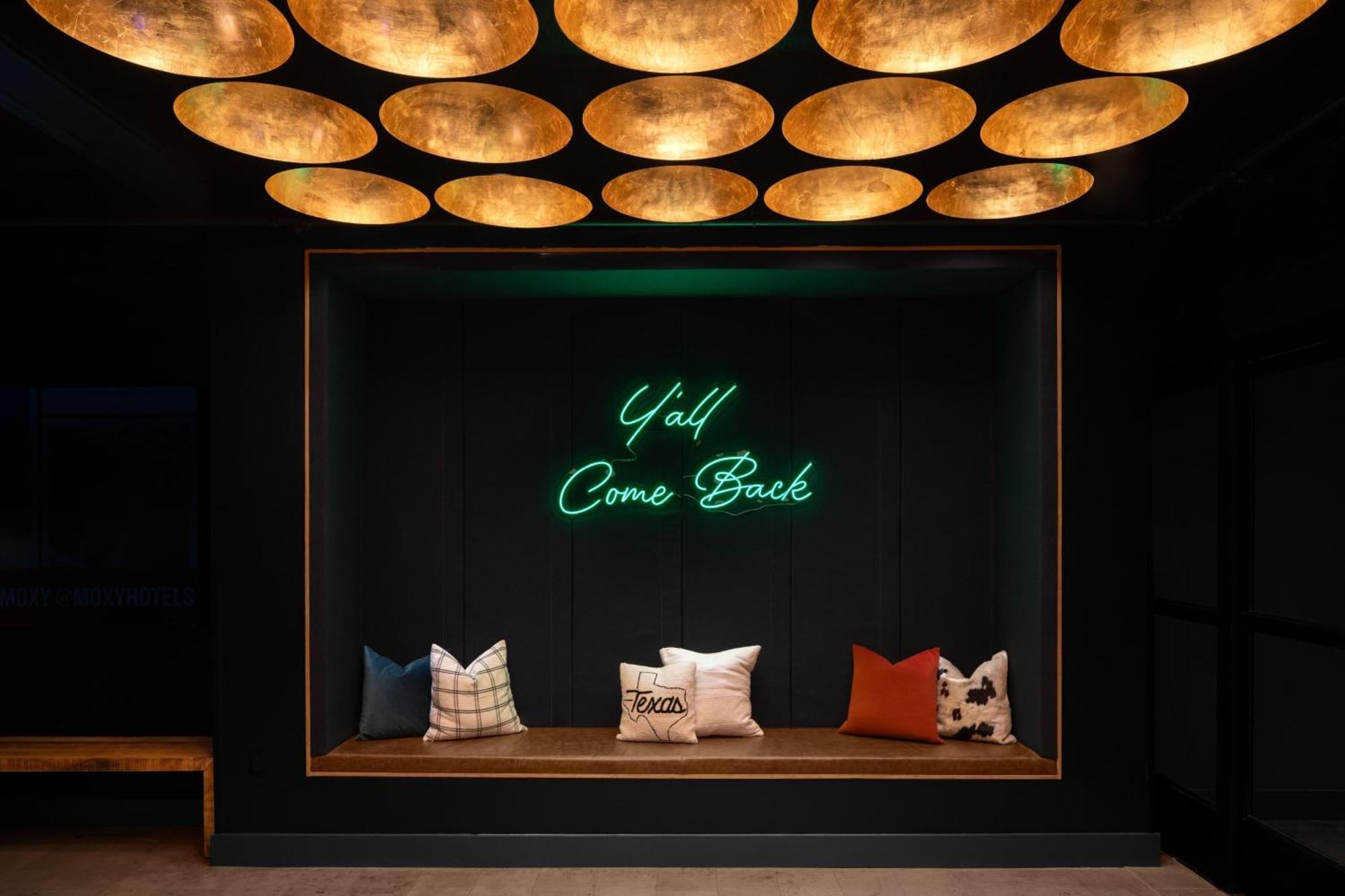 Moxy Houston Downtown Hotel Exterior foto